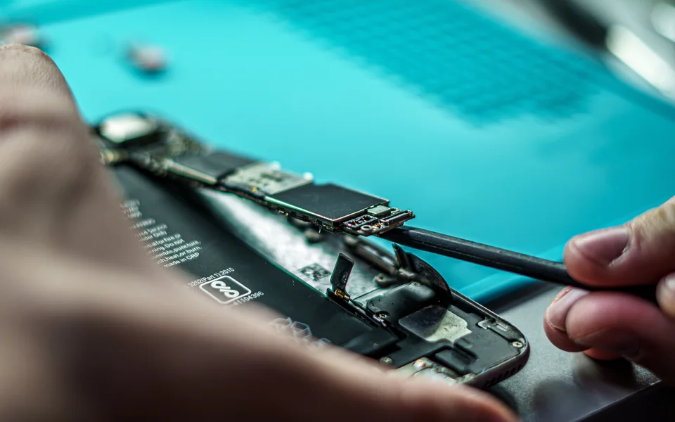 Smartphone Reparatur bei Techmarkt